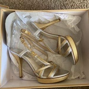 Michael Kors Embossed Metallic leather heels